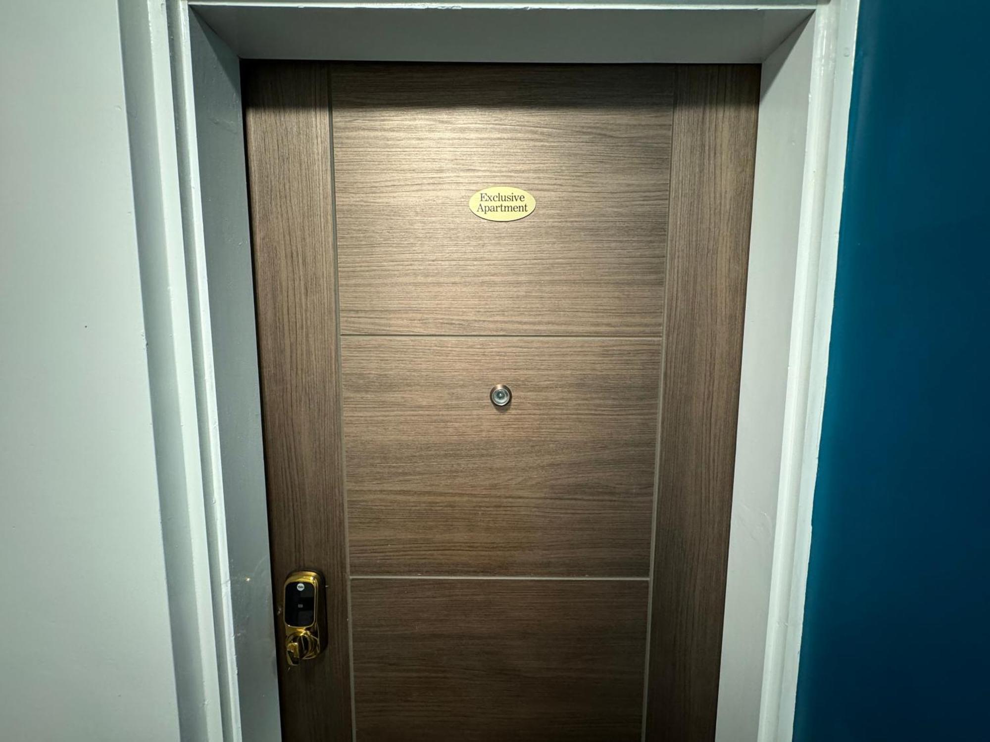 Southgate Luxury Apartments Elland Экстерьер фото